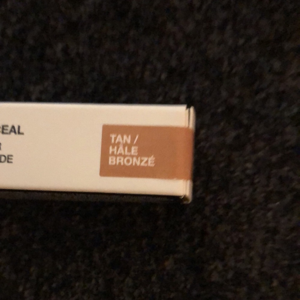 Arbonne The Real Conceal Concealer - Picture 3 of 3
